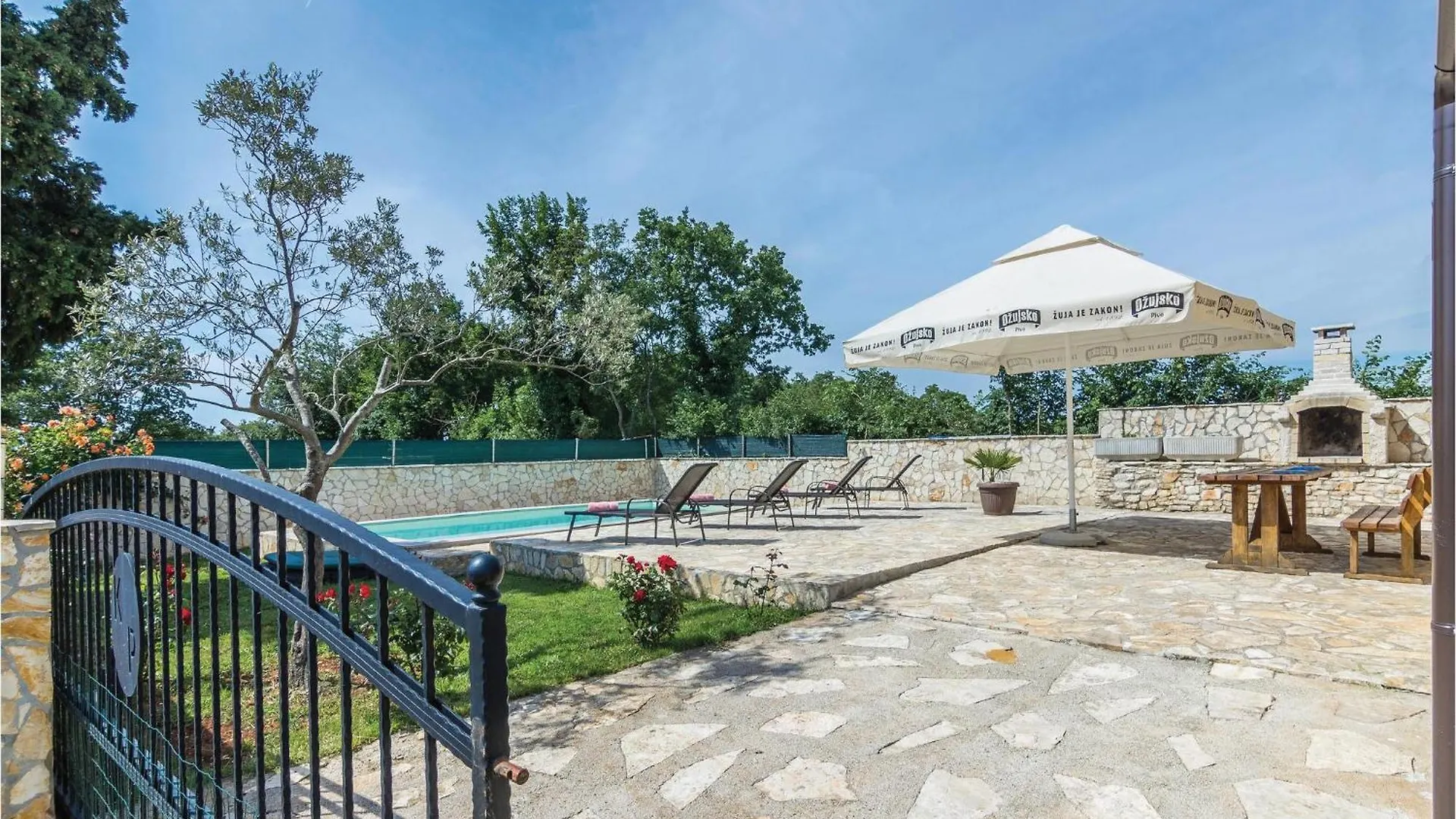 Awesome Home In Skicini With Kitchen Jursici Croatia