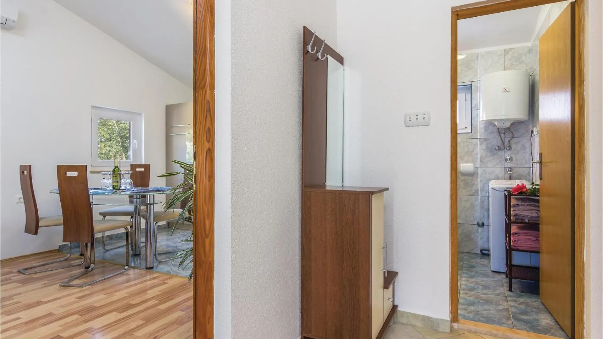 Awesome Home In Skicini With Kitchen Jursici